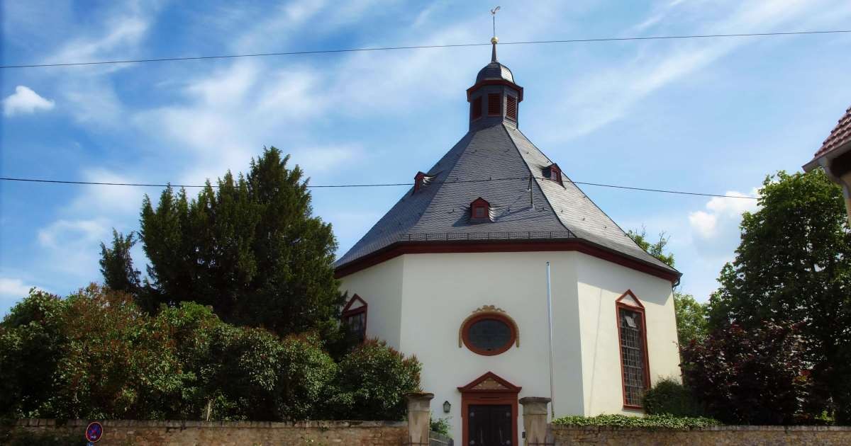 Die evangelische Kirche in Uelversheim 
